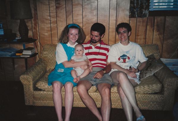 USA,1990,Maddy,Tom Kershaw,Nancy Schneider,Nadia Kershaw USA,1990,Maddy,Tom Kershaw,Nancy Schneider,Nadia Kershaw